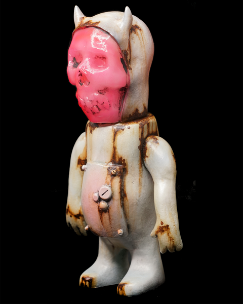 FIEND : BUNNY (PINK GLOW FACE)